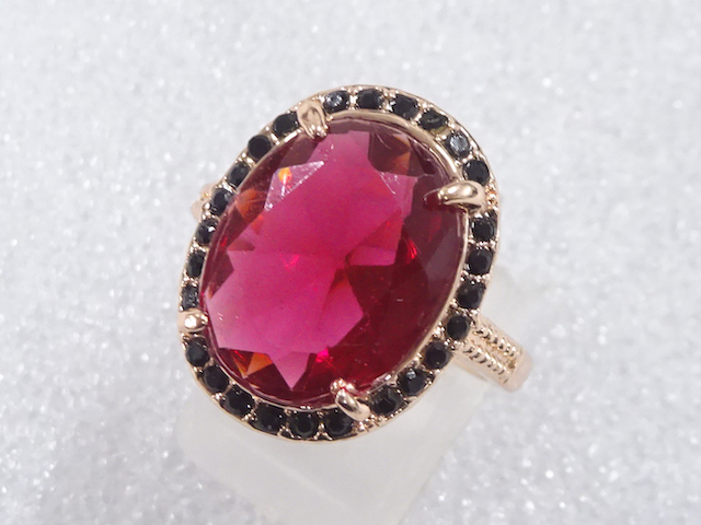 JAPANESE KIMONO / ANTIQUE COLORED STONE RING (SIZE 16)